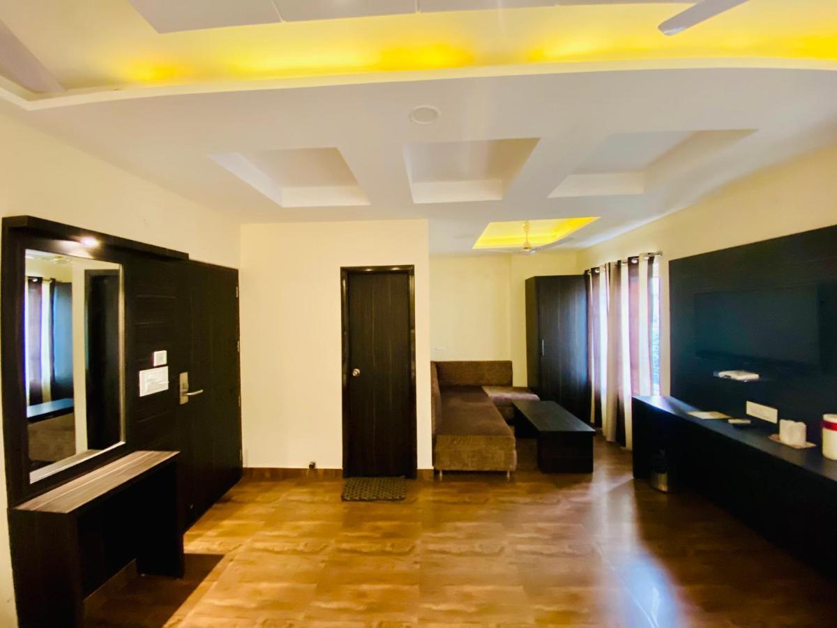 Hotel Kabir Residency أمريتسار المظهر الخارجي الصورة